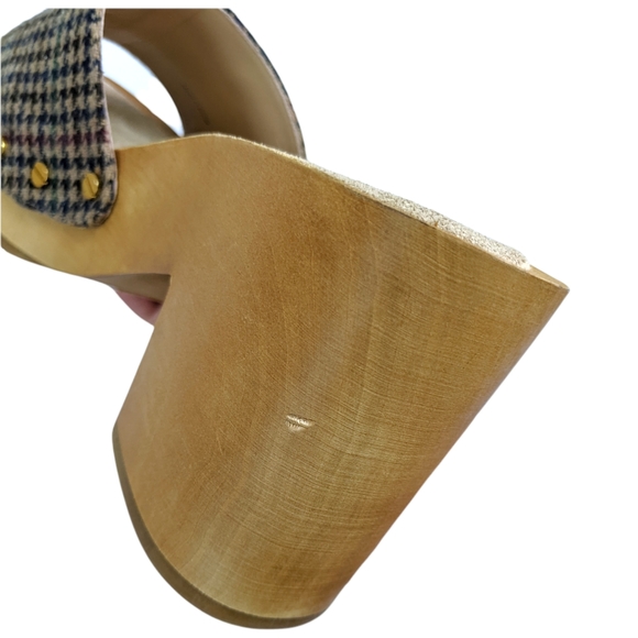Veronica Beard Hannalee Tan Houndstooth Clog Sandal - Picture 11 of 15